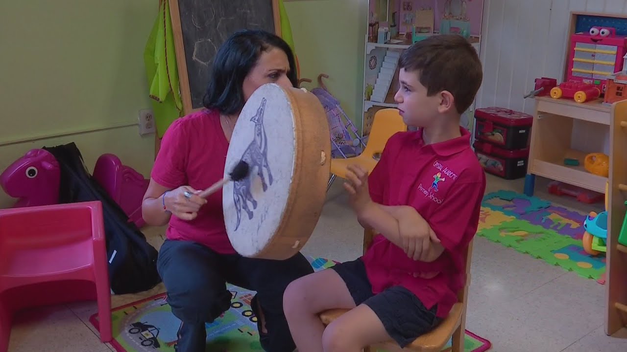 taller de musicoterapia para niños autistas