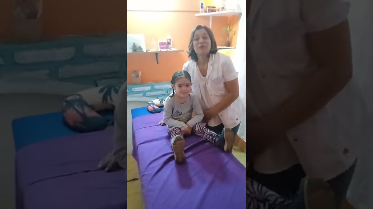 torticolis en niños de 3 a 4 años