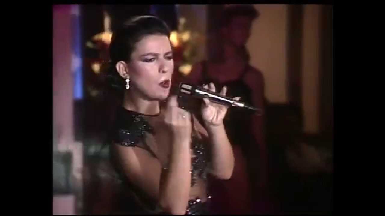 estado civil de maría josé santiago